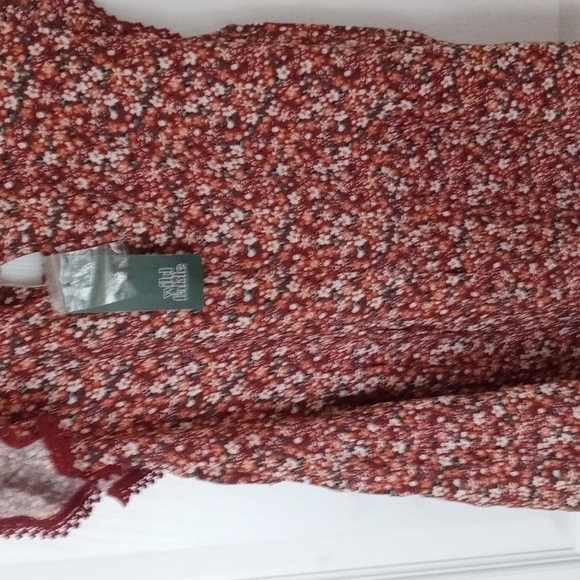 Top - Picture 4 of 5